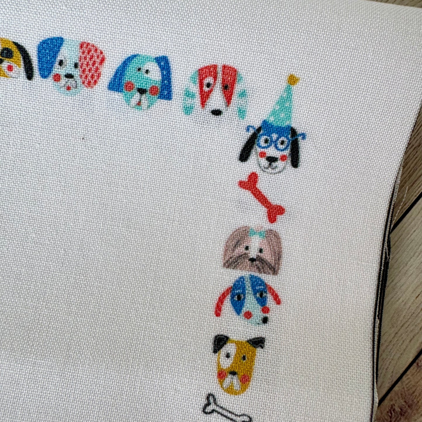 Quilt Labels by Bea, in Dog Design - Pack of 6